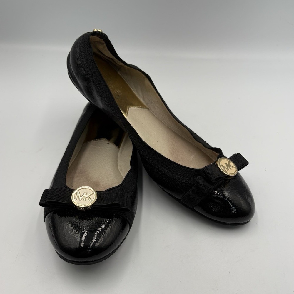 Michael Kors Women's Black Patent Leather Ballet Flats Bow Logo 7